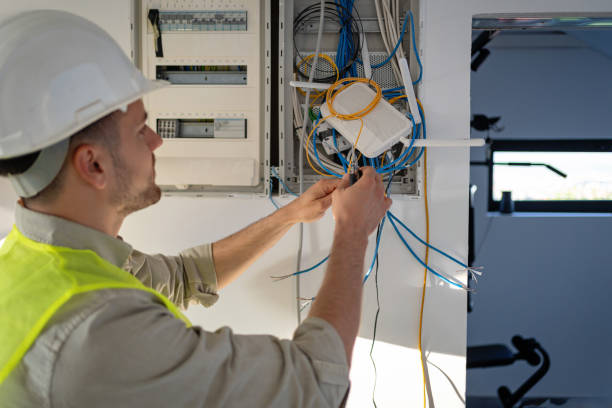 Best Affordable Emergency Electrician  in Oak Hills, PA